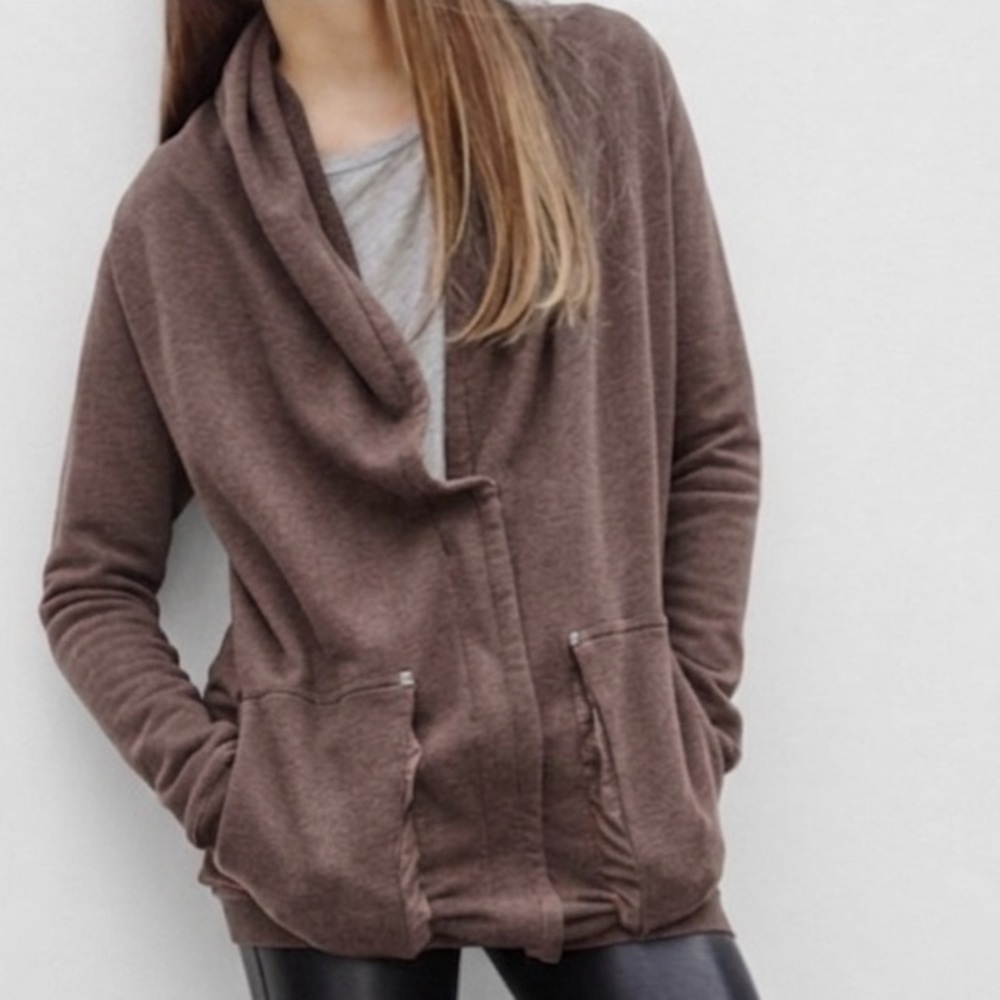 Aritzia WilfredFree Rousseau Oversized Hoodie Jacket Sweater Cardigan Sweatshirt